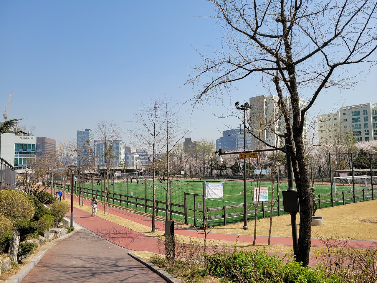 准战略调整 准战略调整